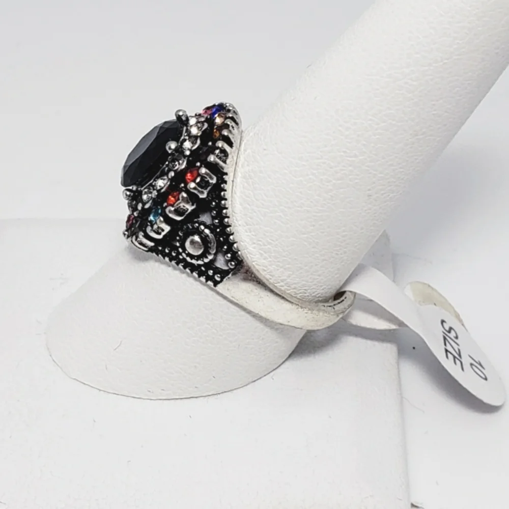 NEW Black Onyx and Rhinestones Women's Cocktail Ring